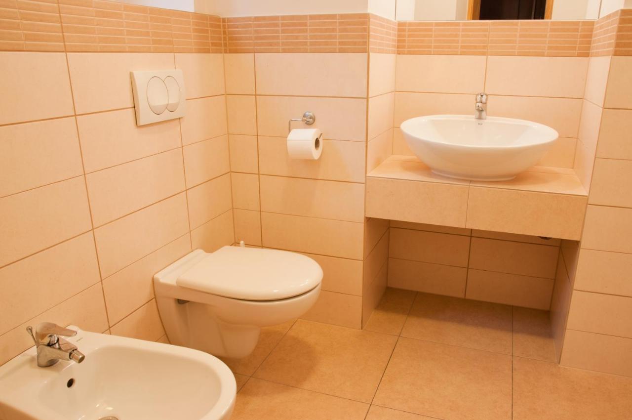 Apartamenty 23 Poznan Ruang foto