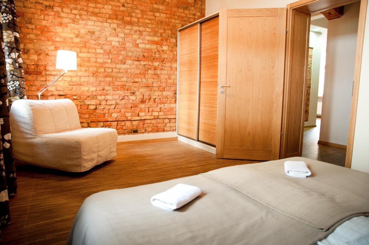 Apartamenty 23 Poznan Ruang foto